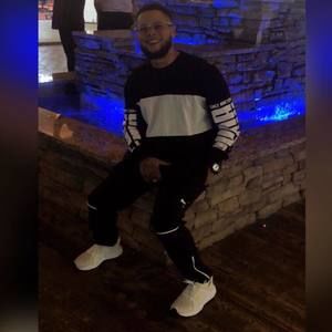 Meet your Posher, Luis